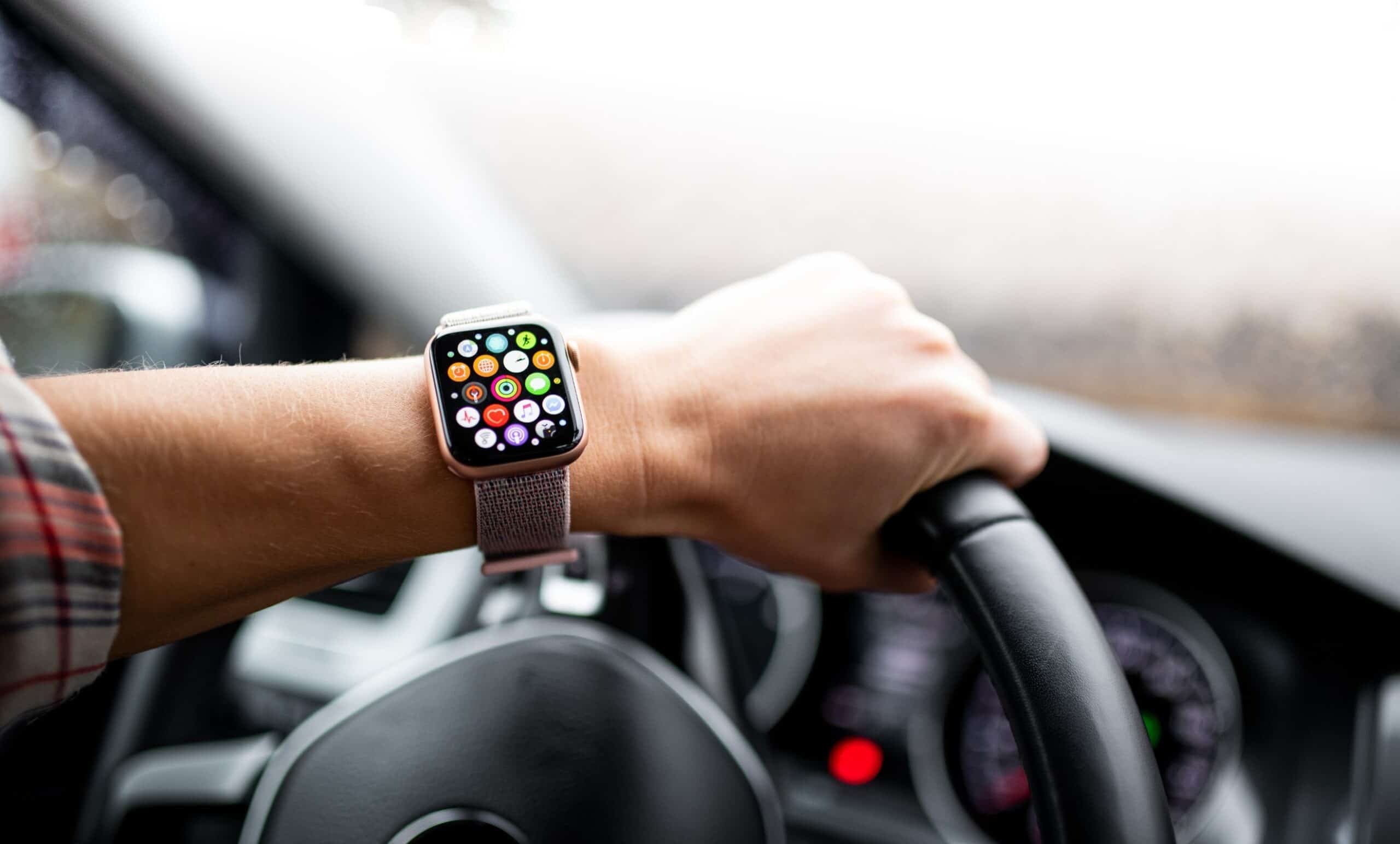 Apple Watch and car